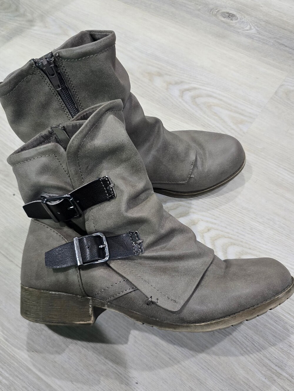 Jellypop Ivey Double Buckle Grey/khaki ankle boots with buckle detail Size 8.5